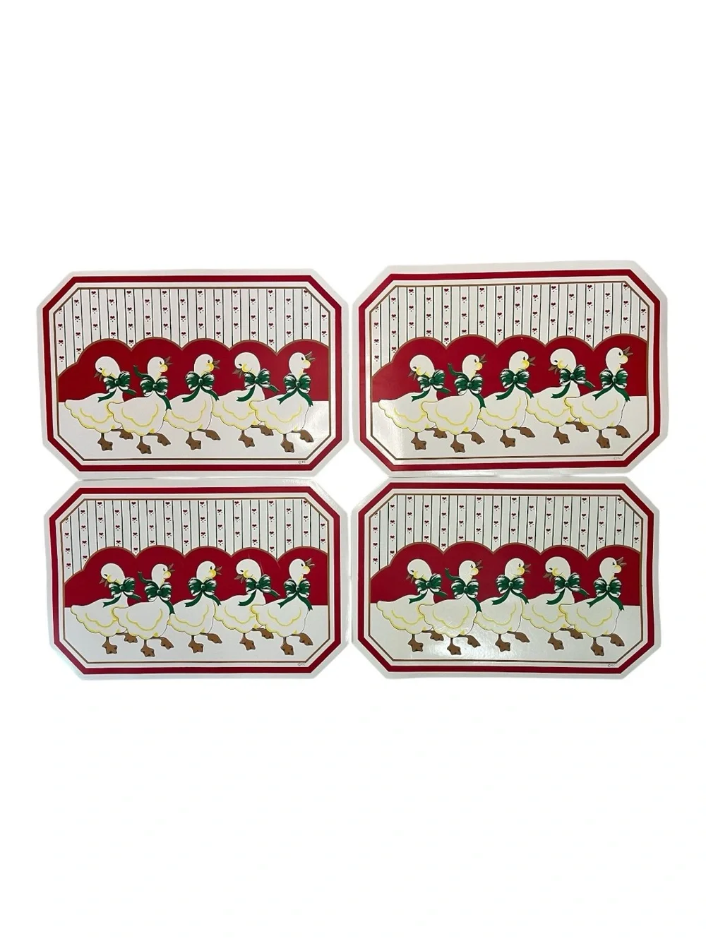 Vintage Town & Country Placemat Set of 4 Geese Red and White Green Cottagecore
